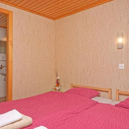Vandrarhem Petit Velan - Coworking & Coliving *
