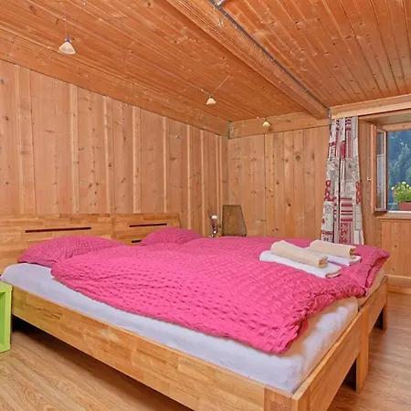 Petit Velan - Coworking & Coliving Hostel *