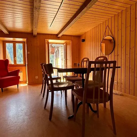 Vandrarhem Petit Velan - Coworking & Coliving *