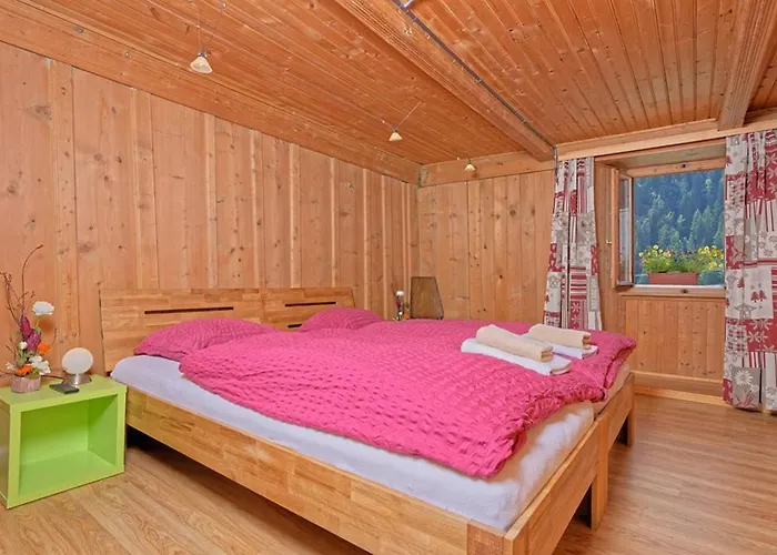 Petit Velan - Coworking & Coliving Хостел *