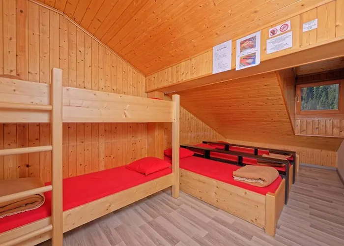 Petit Velan - Coworking & Coliving Хостел *