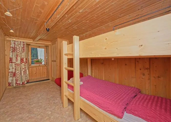 Petit Velan - Coworking & Coliving Хостел *